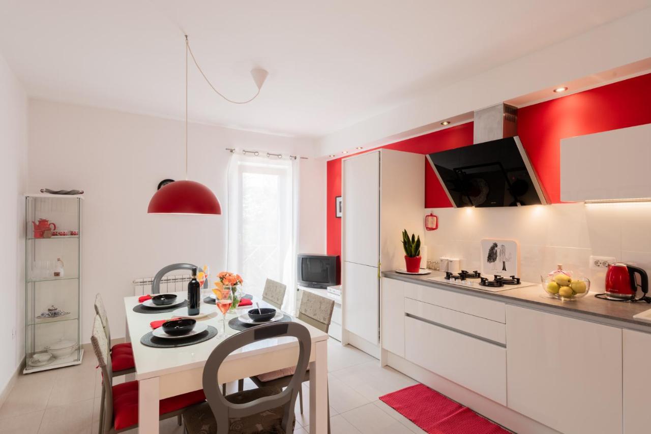 Apartment Anna Pula Ngoại thất bức ảnh