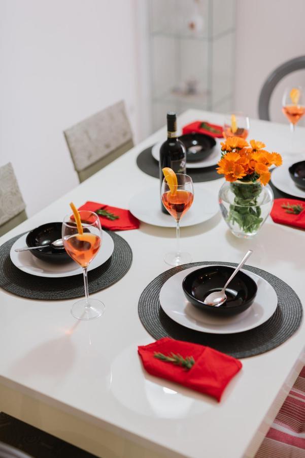 Apartment Anna Pula Ngoại thất bức ảnh